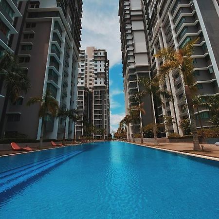Bangi Almyra Suite Luaran gambar