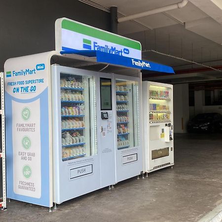 Bangi Almyra Suite Luaran gambar