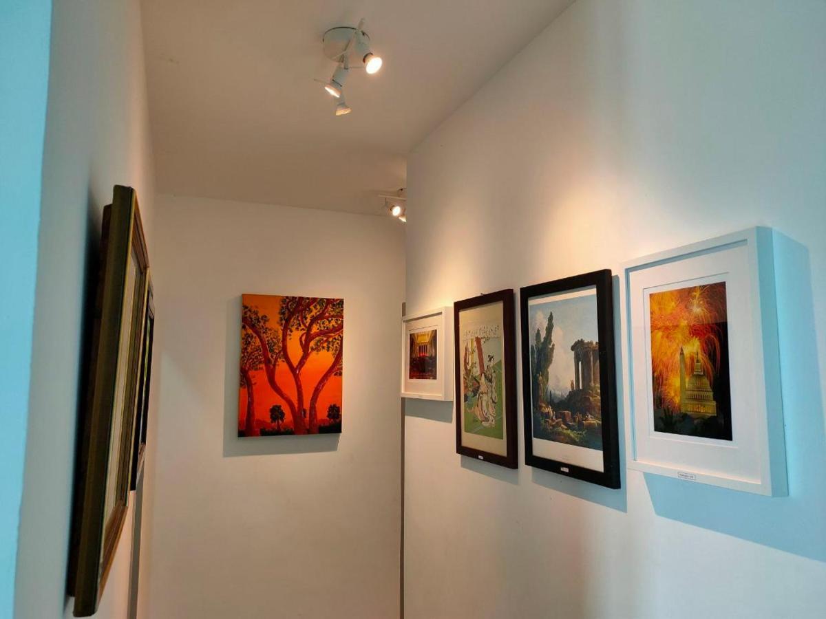 Bangi Almyra Suite Luaran gambar